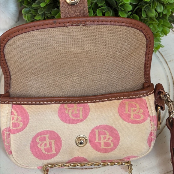 Dooney & Bourke Pink and Tan Clutch - Picture 10 of 11